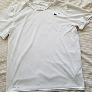 Nike Tee White Dri-fit size L Athletic Tee